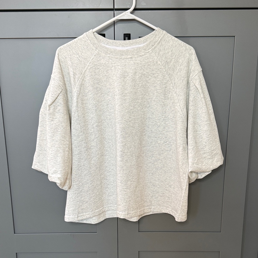 3/4 sleeve sweatshirt